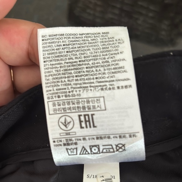 Banana Republic Black High Waist Shorts - Picture 7 of 7